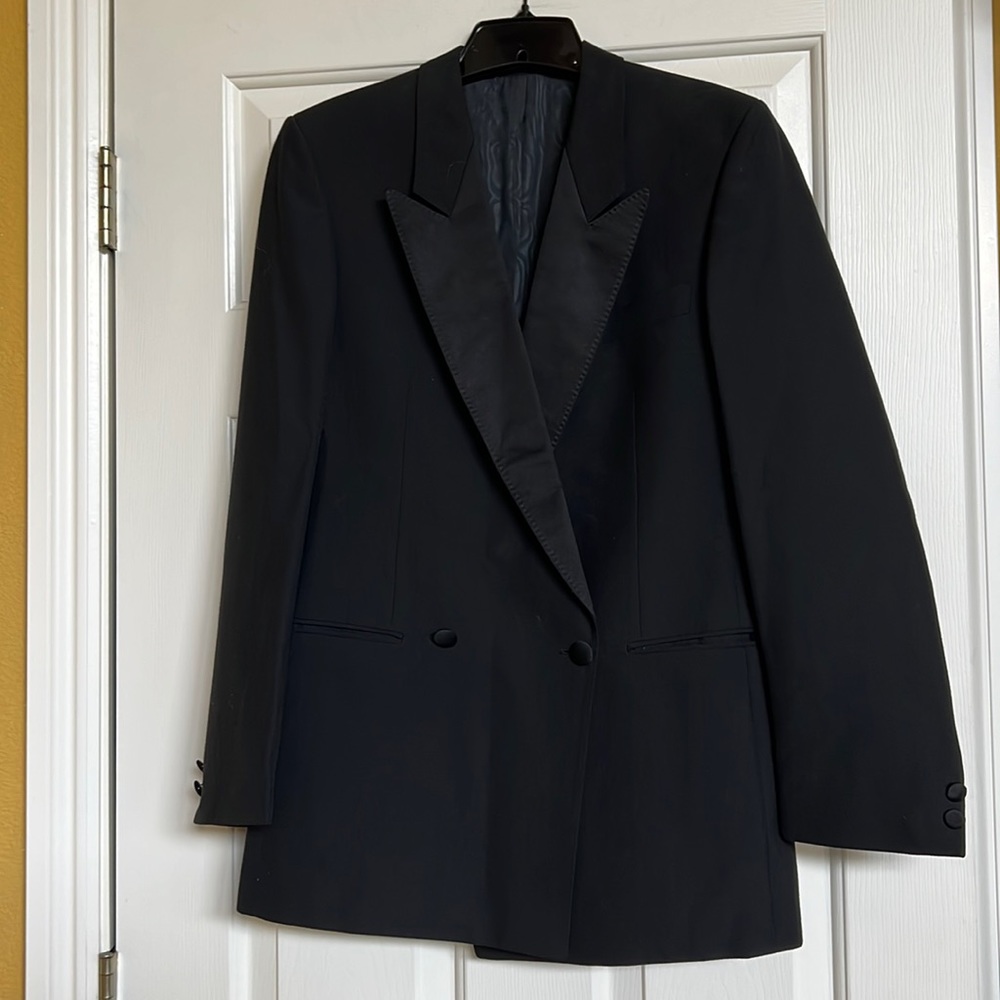 Cecil Gee suit sets / tuxedo suit